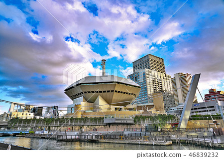 [港町河廣場]大阪府大阪市南和區港町 46839232