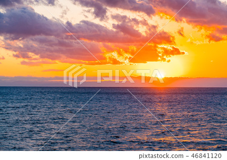黃昏的大海 黃昏的大海 46841120