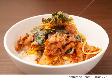 Pig kimchi bowl 46842768