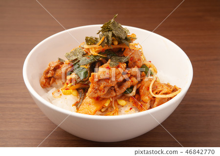Pig kimchi bowl 46842770