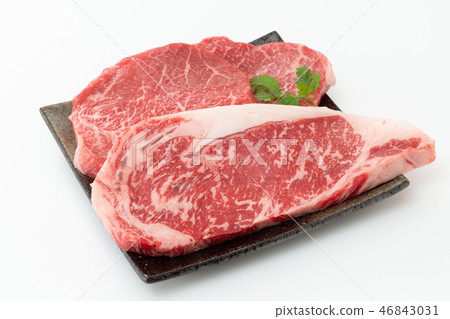 牛肉大腿肉沙朗牛排肉 46843031