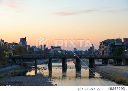京都,鴨川早晨 京都,鴨川早晨 46847293