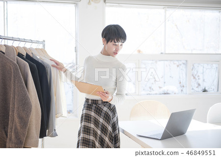 Fashion Apparel Young Women Buyer Staff 46849551