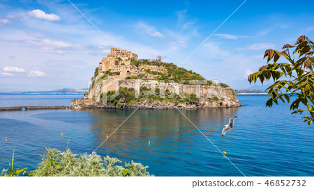 Castello Aragonese, Tyrrhenian sea, Ischia, Italy Castello Aragonese, Tyrrhenian sea, Ischia, Italy 46852732