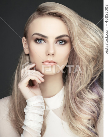 Sexy blonde Sexy blonde 46853008