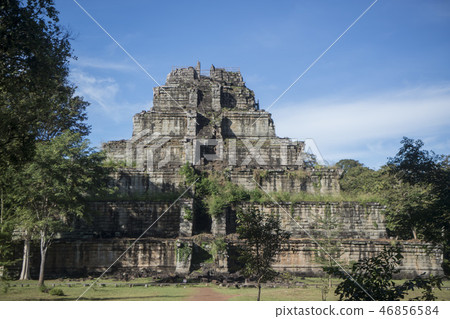 CAMBODIA SRA EM PRASAT KOH KER KHMER TEMPLE 46856584
