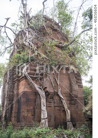 CAMBODIA SRA EM PRASAT NEAK BUOS KHMER TEMPLE CAMBODIA SRA EM PRASAT NEAK BUOS KHMER TEMPLE 46856604