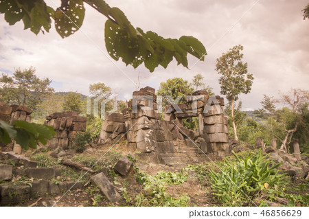 CAMBODIA SRA EM PRASAT NEAK BUOS KHMER TEMPLE CAMBODIA SRA EM PRASAT NEAK BUOS KHMER TEMPLE 46856629