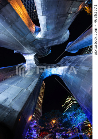 梅田進塔 46863571