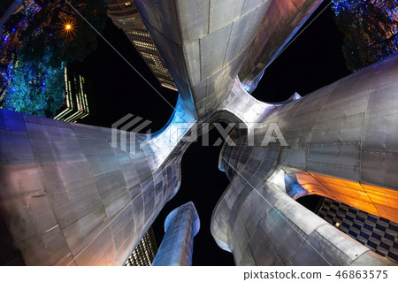 梅田進塔 梅田進塔 46863575