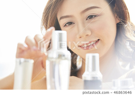 Female beauty image 46863646