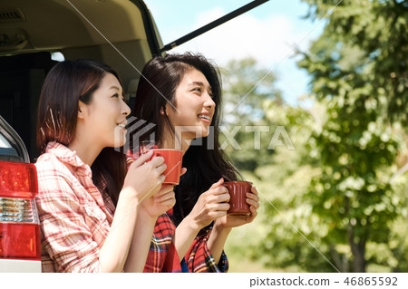 Women's trip camp 46865592