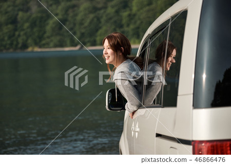 Family trip lake drive 46866476