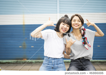Female Friend Outdoor Portrait 46866886