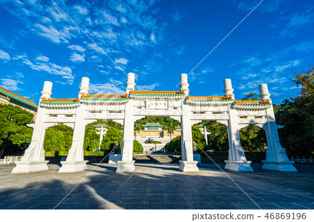 Beautiful architecture building exterior of landmark of taipei national palace museum in taiwan Beautiful architecture building exterior of landmark of taipei national palace museum in taiwan 46869196