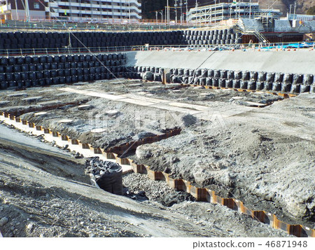 耐候型大型沙袋用於土木工程和災難恢復工作 耐候型大型沙袋用於土木工程和災難恢復工作 46871948