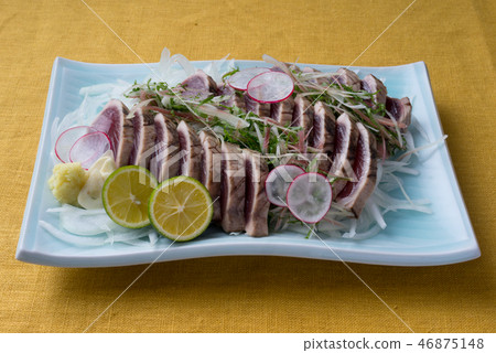 Tatake of bonito Tatake of bonito 46875148