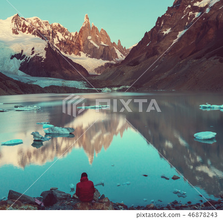 Cerro Torre 46878243