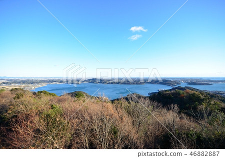 Okuhamana Lake Outlook Park in the winter 46882887