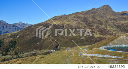 Alpine peaks of Grindelwald (Switzerland) 46884893