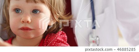 Little child at pediatrician reception Little child at pediatrician reception 46885285