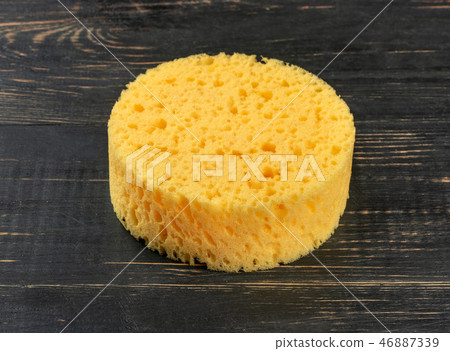 Yellow round sponge Yellow round sponge 46887339