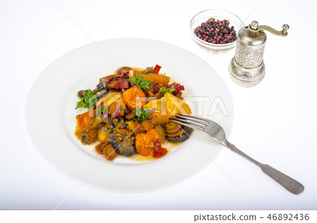 Stewed vegetables in white plate Stewed vegetables in white plate 46892436