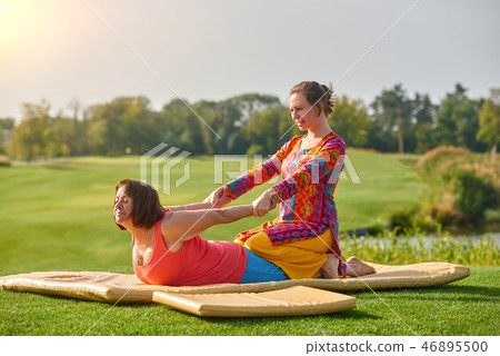 Ashi-Thai Massage outdoors. 46895500