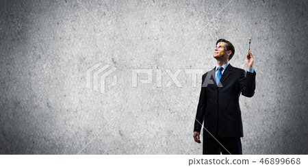 Man having business inspiration 46899668