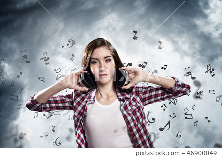 Music lover Music lover 46900049