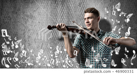 Man violinist Man violinist 46900331
