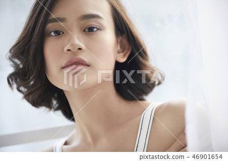 Woman relax Woman relax 46901654