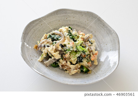 White pepper blossoms 46903561