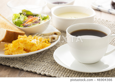 Coffee for breakfast 46904366