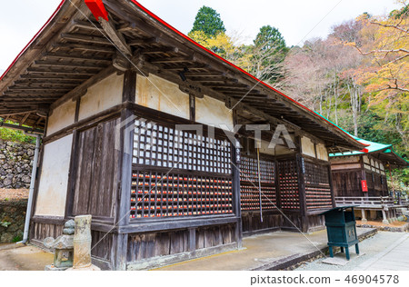 Katsuji Temple Shrine Hall (Minoh City, Osaka Prefecture) *Photographed in April 2017 46904578