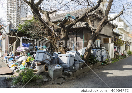 Garbage house 46904772