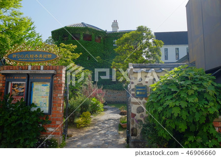 Children's Story Hall / Prayer Hill Picture Museum 2 46906660