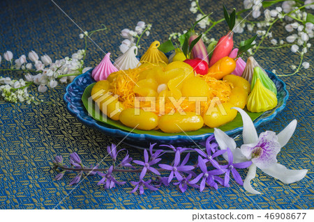 Thai Desserts (Golden sweets dish) 46908677