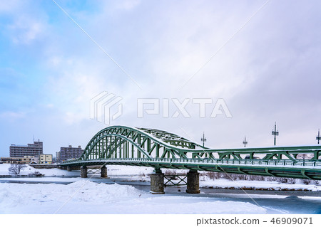 Asahi Bridge in winter 46909071