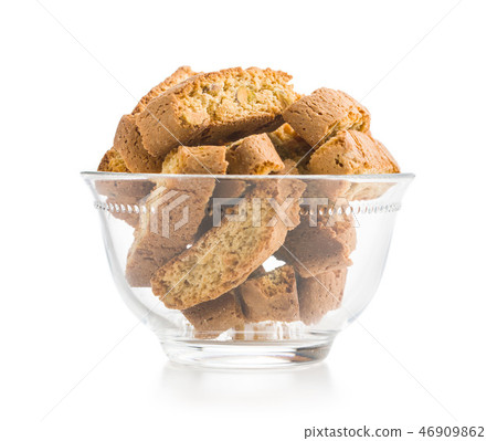 Sweet cantuccini biscuits. Sweet cantuccini biscuits. 46909862