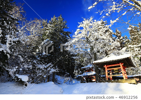 極樂寺在冬天 極樂寺在冬天 46912256