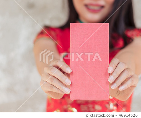 close up of asian woman wearing red traditional  46914526