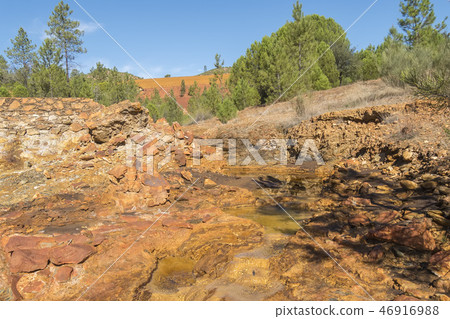 Remains of the old mines of Riotinto in Huelva 46916988