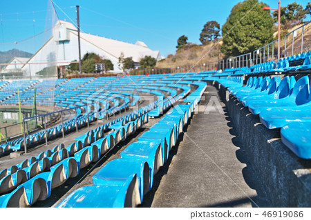 Baseball stadium spectator seat 46919086