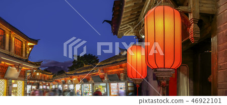 Lijiang old town in the evening Lijiang old town in the evening 46922101