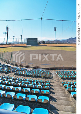 棒球場觀眾座位 46922206