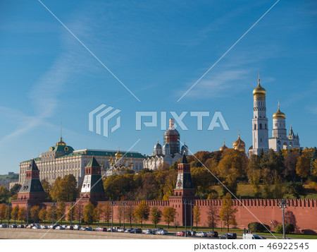 Sunny summer day moscow river bay kremlin . Sunny summer day moscow river bay kremlin . 46922545