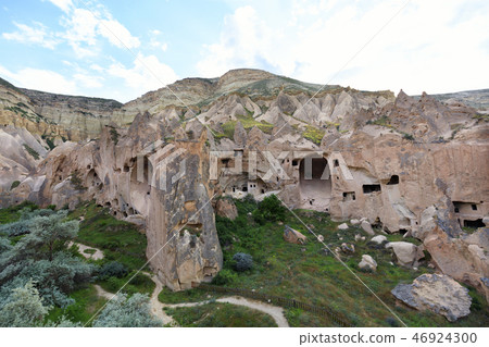 Antique city and residential caves in the valley Antique city and residential caves in the valley 46924300