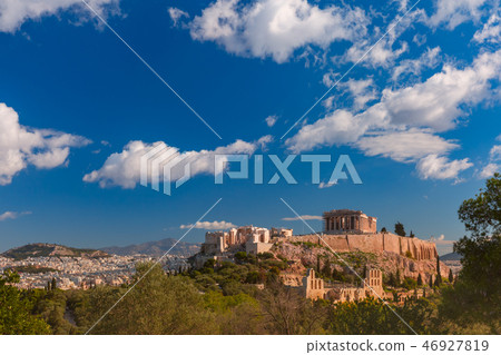 Acropolis Hill and Parthenon in Athens, Greece Acropolis Hill and Parthenon in Athens, Greece 46927819