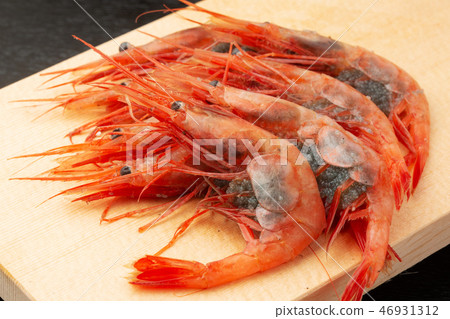 Headed sweet shrimp Headed sweet shrimp 46931312